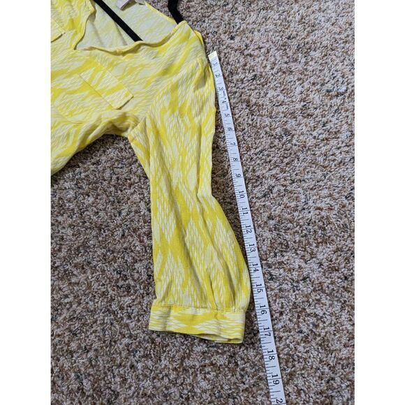 Banana Republic Yellow Artsy Diamond Blouse Small - Picture 5 of 11